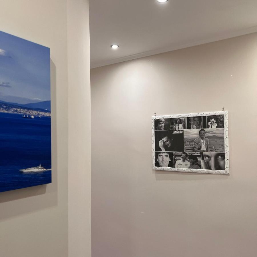 Toledo Regolax Bed & Breakfast เนเปิลส์ ภายนอก รูปภาพ