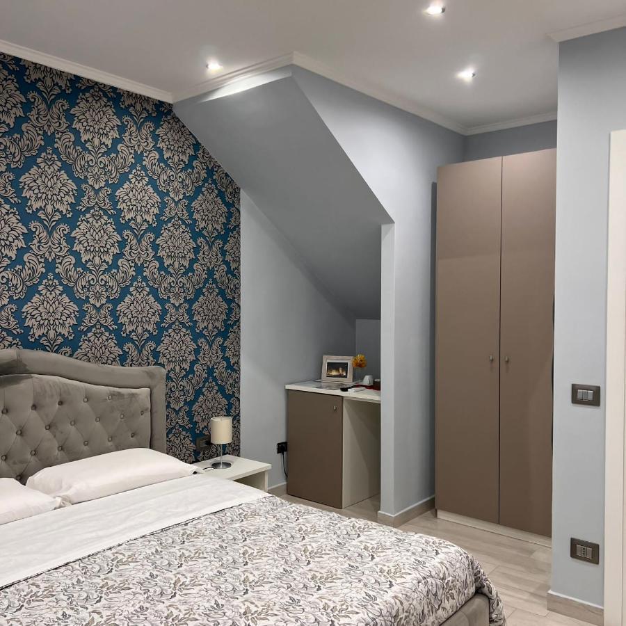 Toledo Regolax Bed & Breakfast เนเปิลส์ ภายนอก รูปภาพ