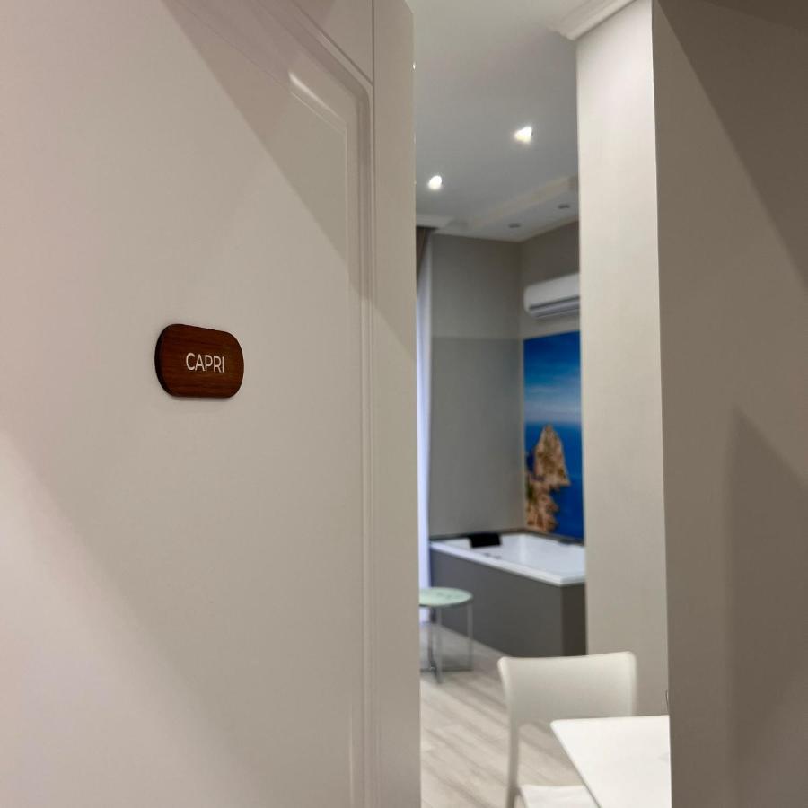 Toledo Regolax Bed & Breakfast เนเปิลส์ ภายนอก รูปภาพ