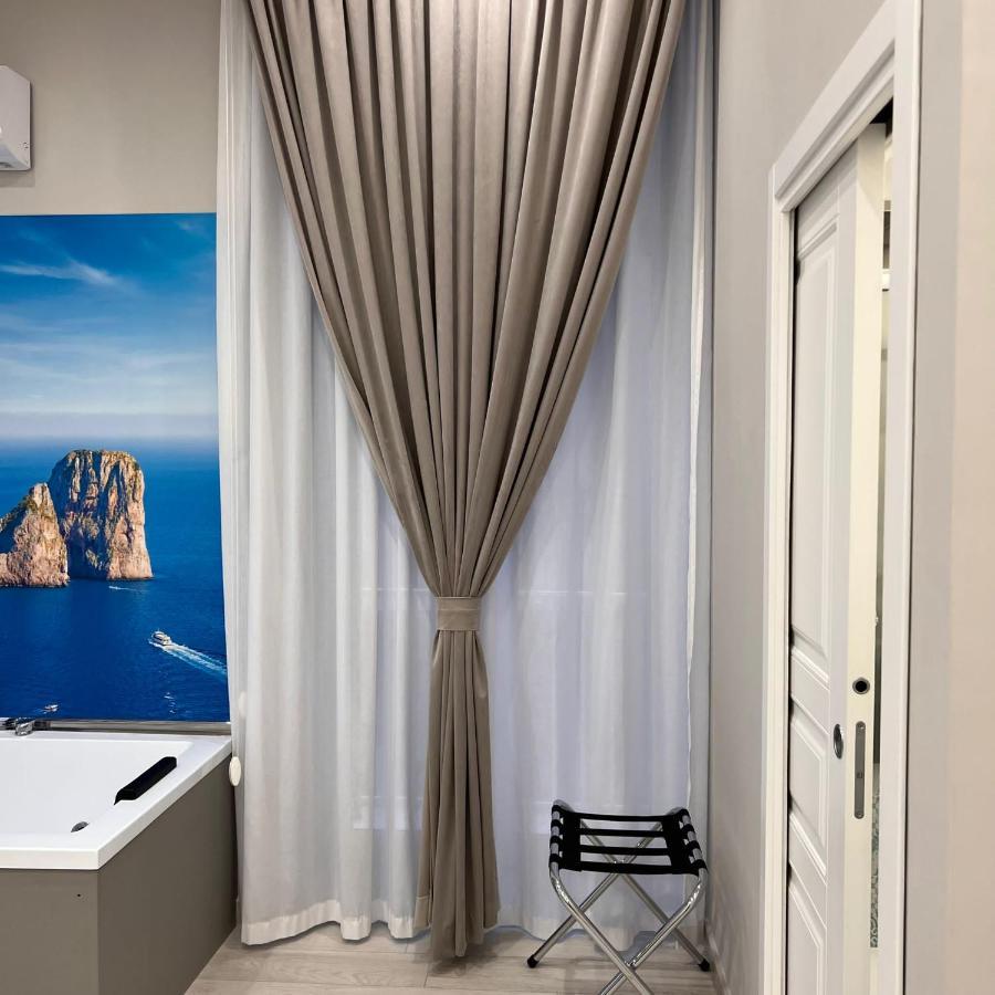 Toledo Regolax Bed & Breakfast เนเปิลส์ ภายนอก รูปภาพ